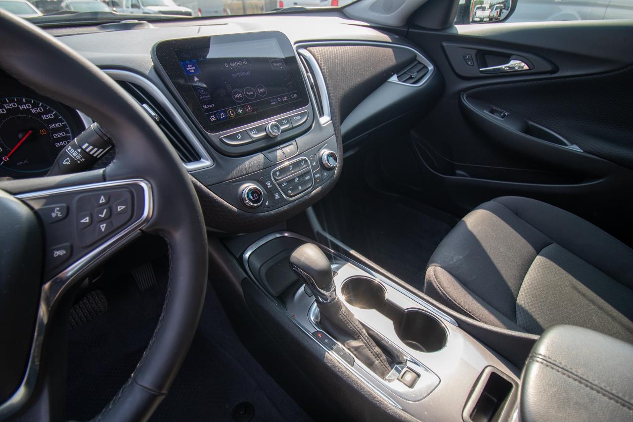 2023 Chevrolet Malibu 1LT Photo5