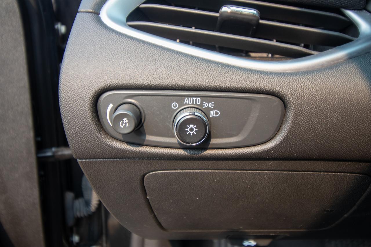 2023 Chevrolet Malibu 1LT Photo5