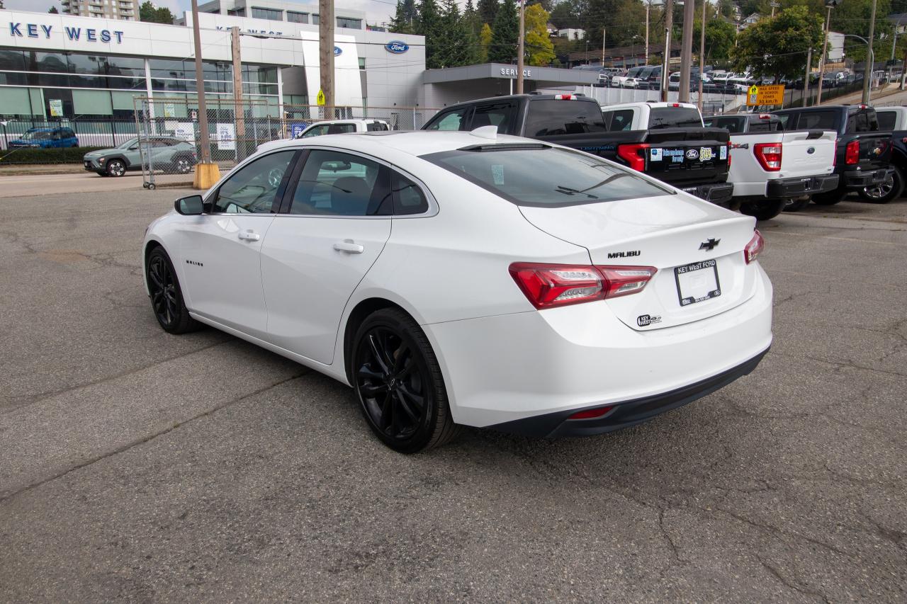 2023 Chevrolet Malibu 1LT Photo5