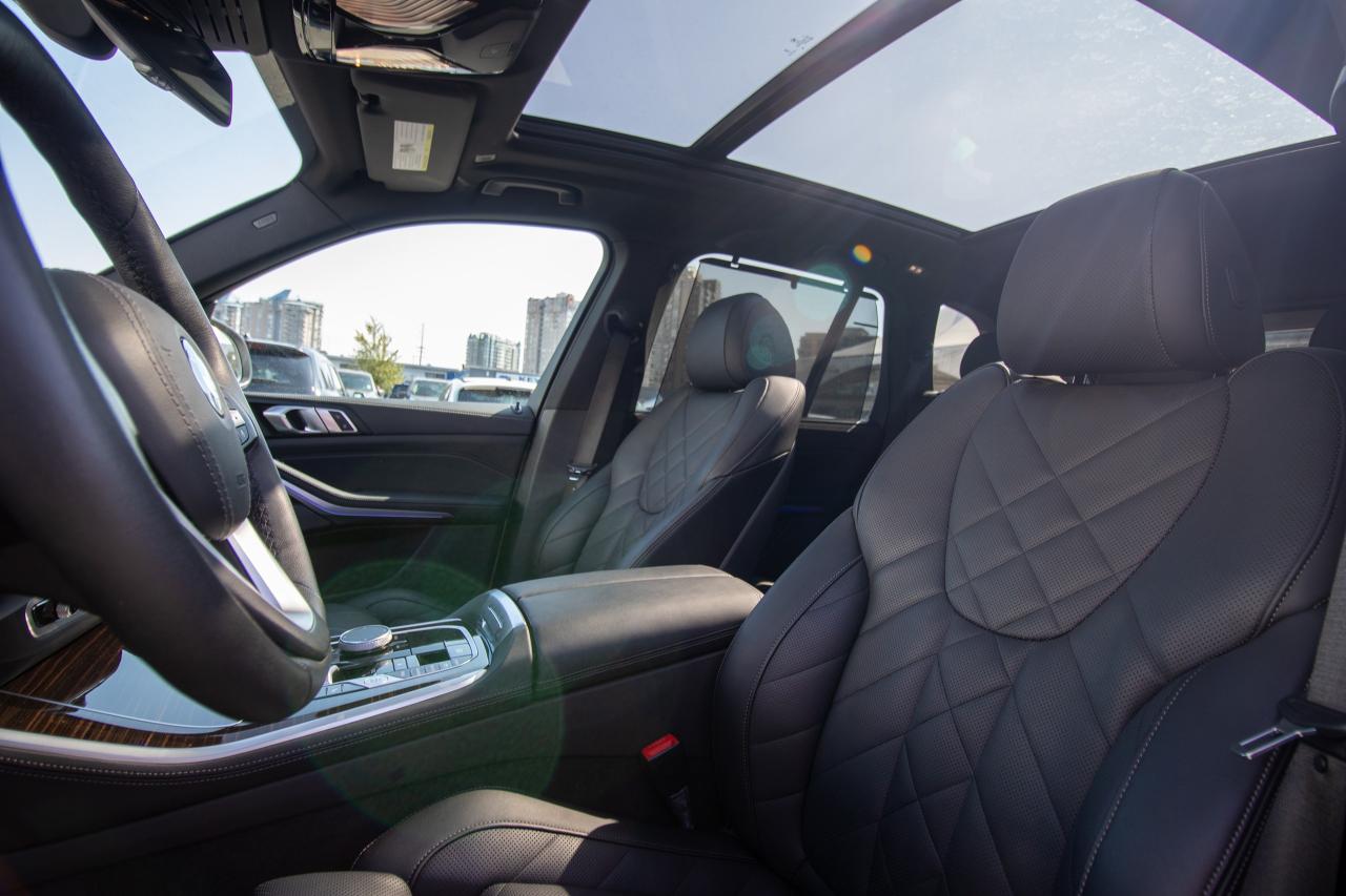 2024 BMW X5 xDrive40i Photo5