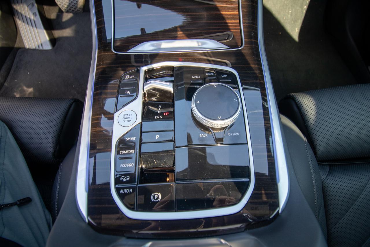 2024 BMW X5 xDrive40i Photo5