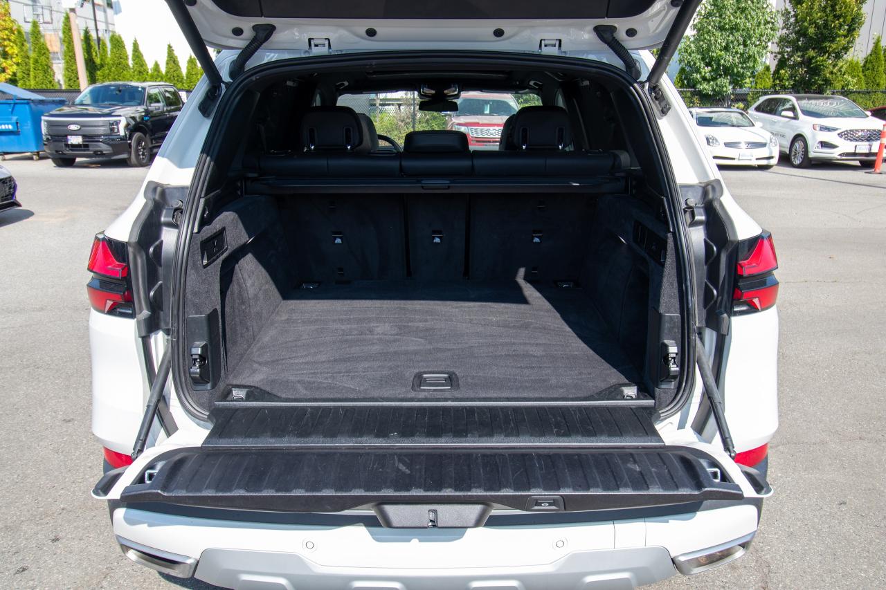 2024 BMW X5 xDrive40i Photo5