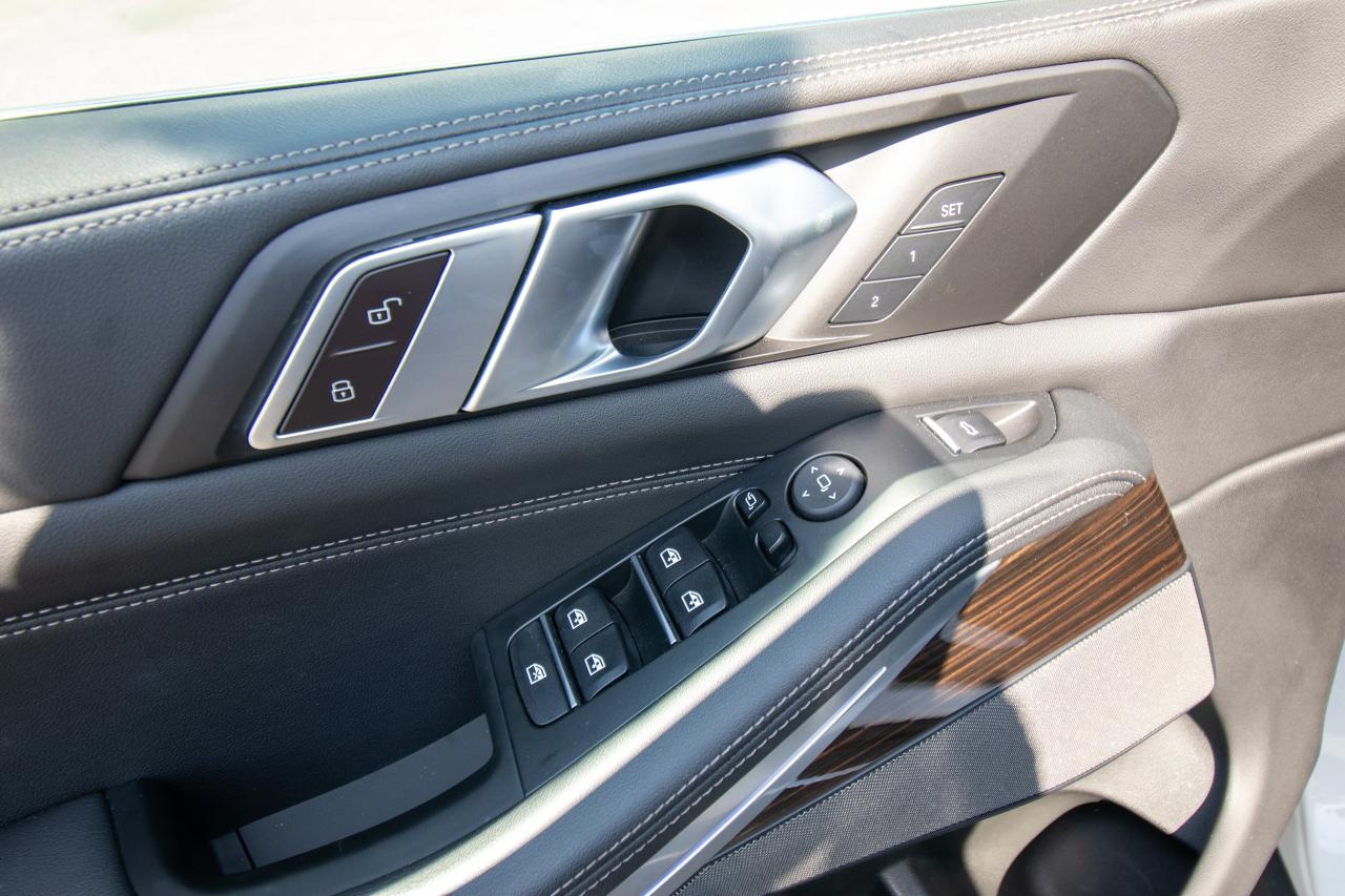 2024 BMW X5 xDrive40i Photo5