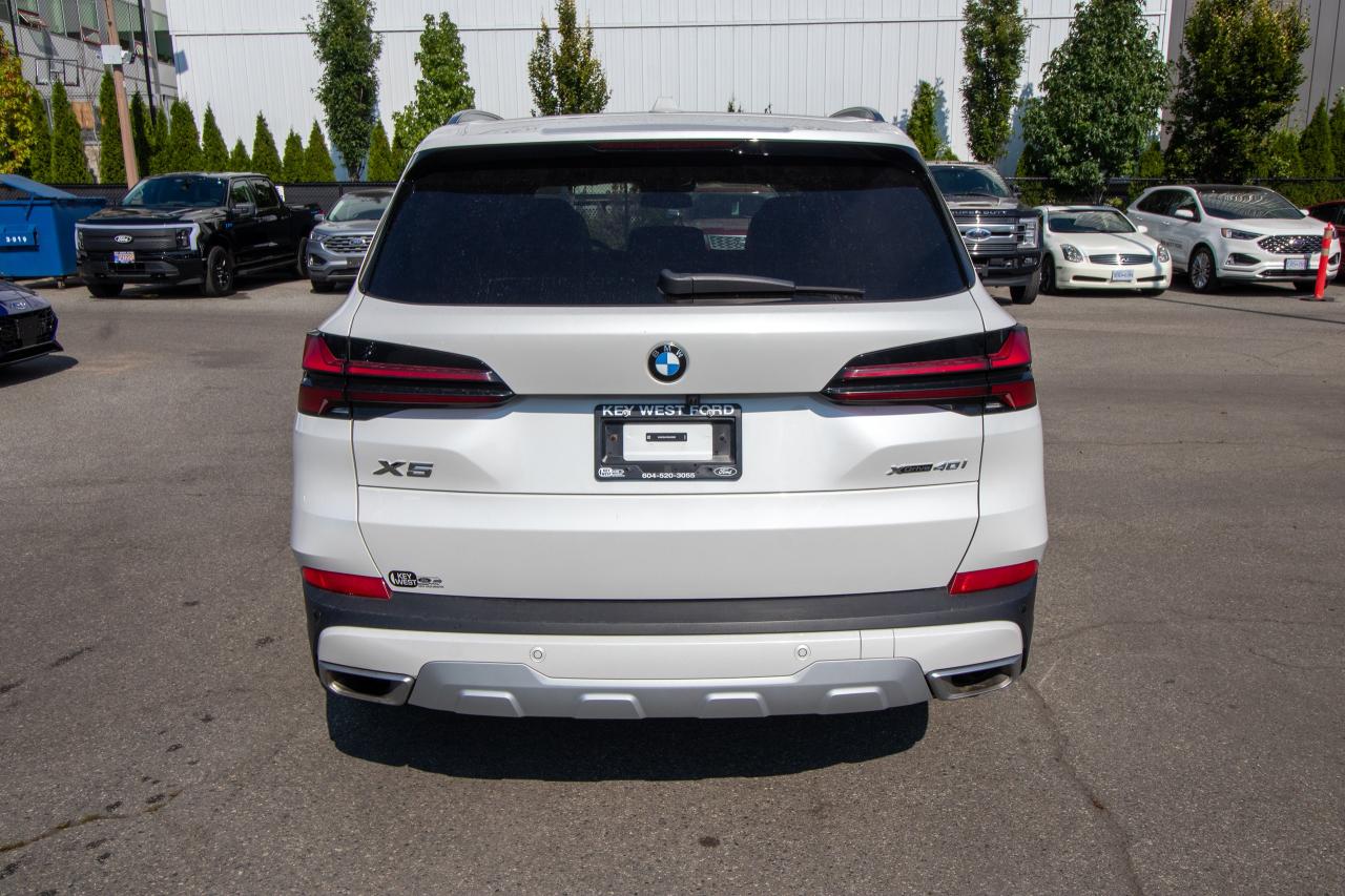 2024 BMW X5 xDrive40i Photo5