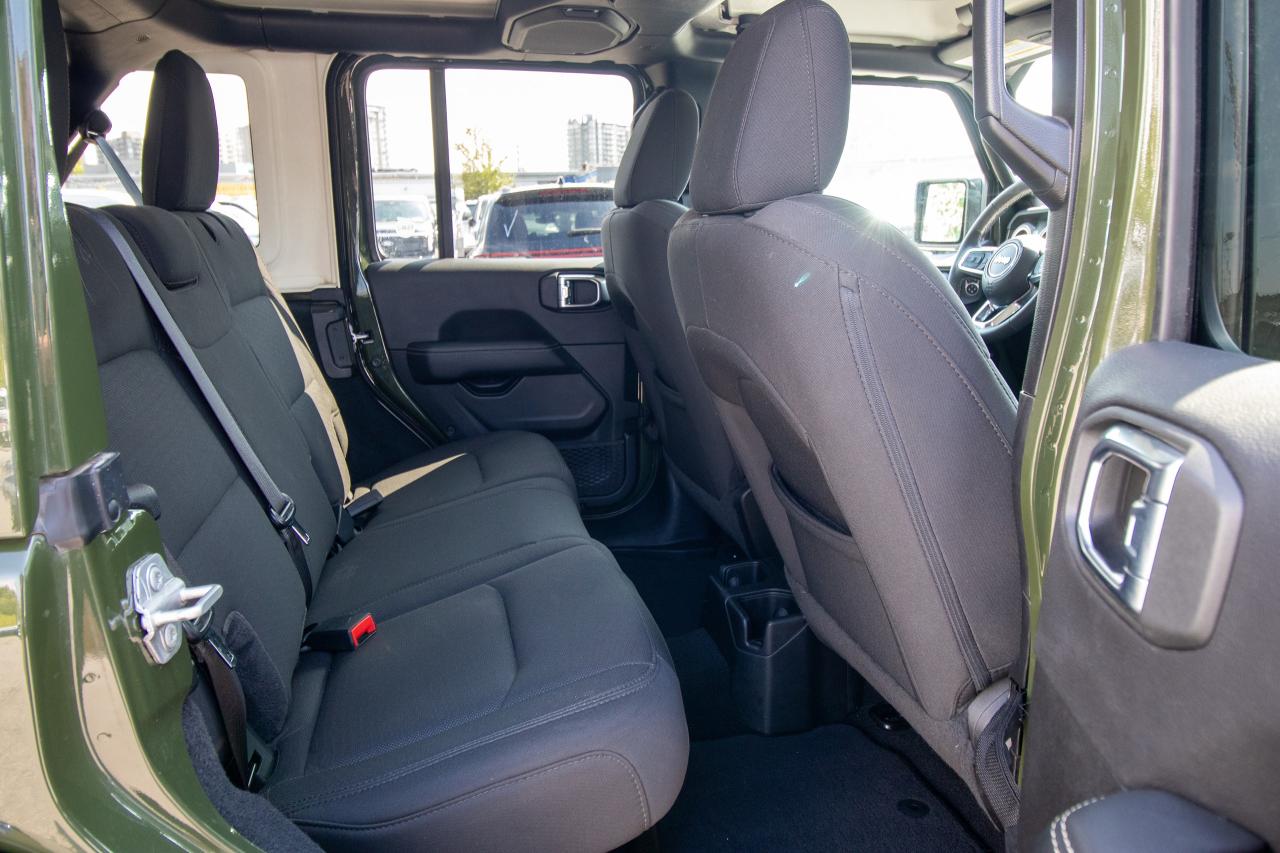2023 Jeep Wrangler Sahara 4 Door 4x4 Photo5