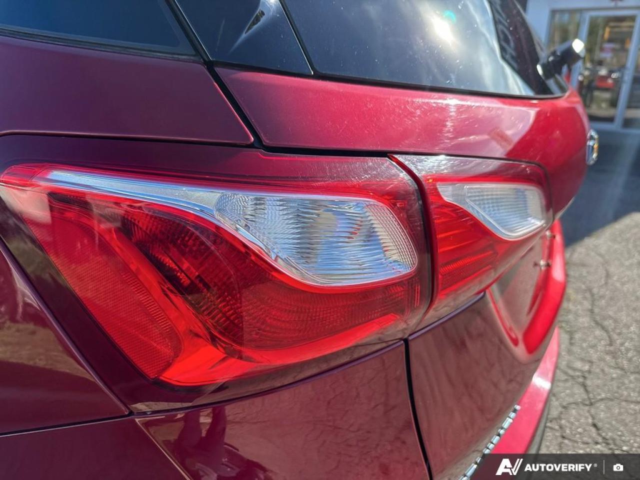 2018 Chevrolet Equinox LT / HEATED SEATS / REAR CAM / POWER SEAT / AUTO - Photo #7