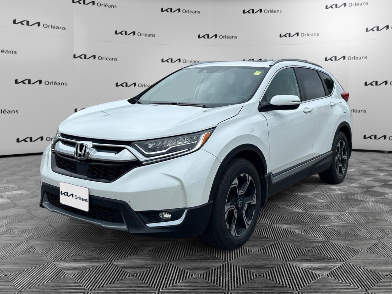 Used 2019 Honda CR-V Touring AWD for sale in Orleans, ON