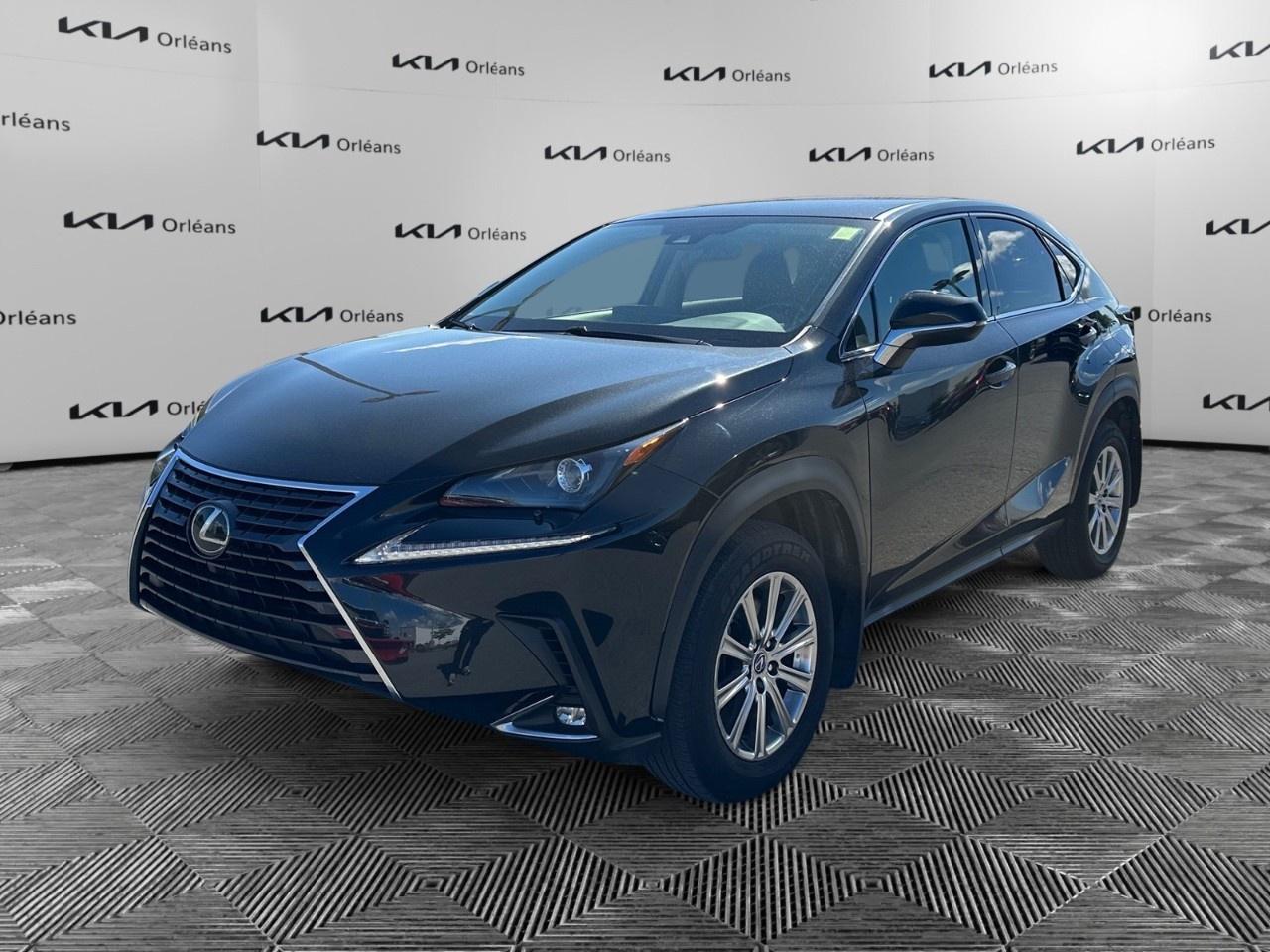 2021 Lexus NX NX 300 AWD Photo0