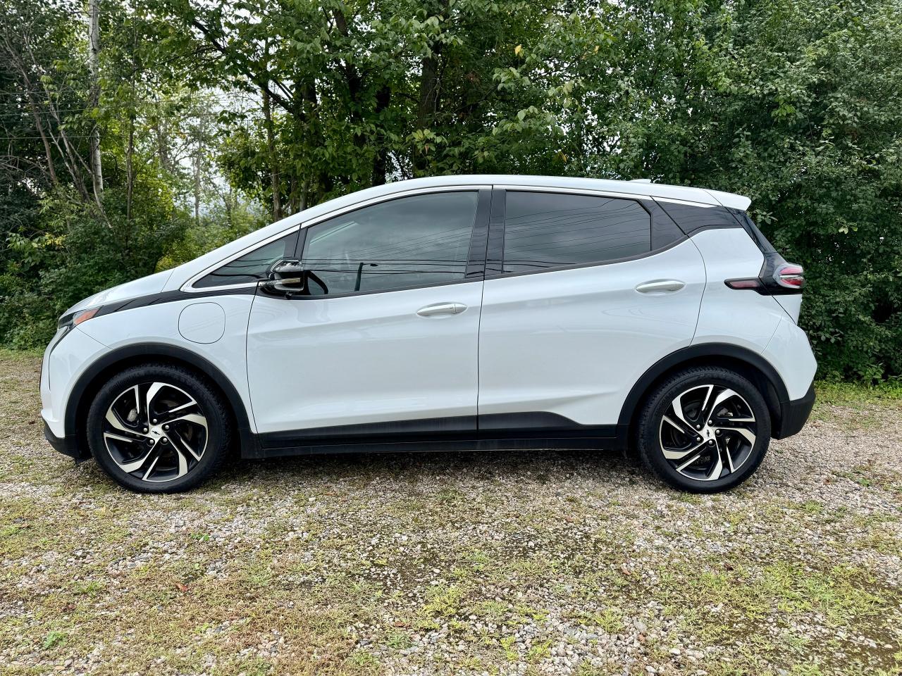 2022 Chevrolet Bolt EV 1LT - Photo #38