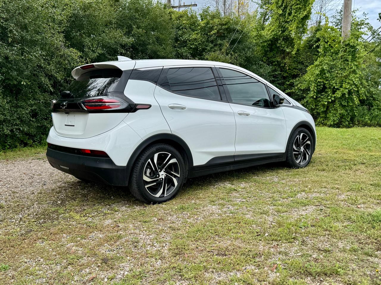2022 Chevrolet Bolt EV 1LT - Photo #9