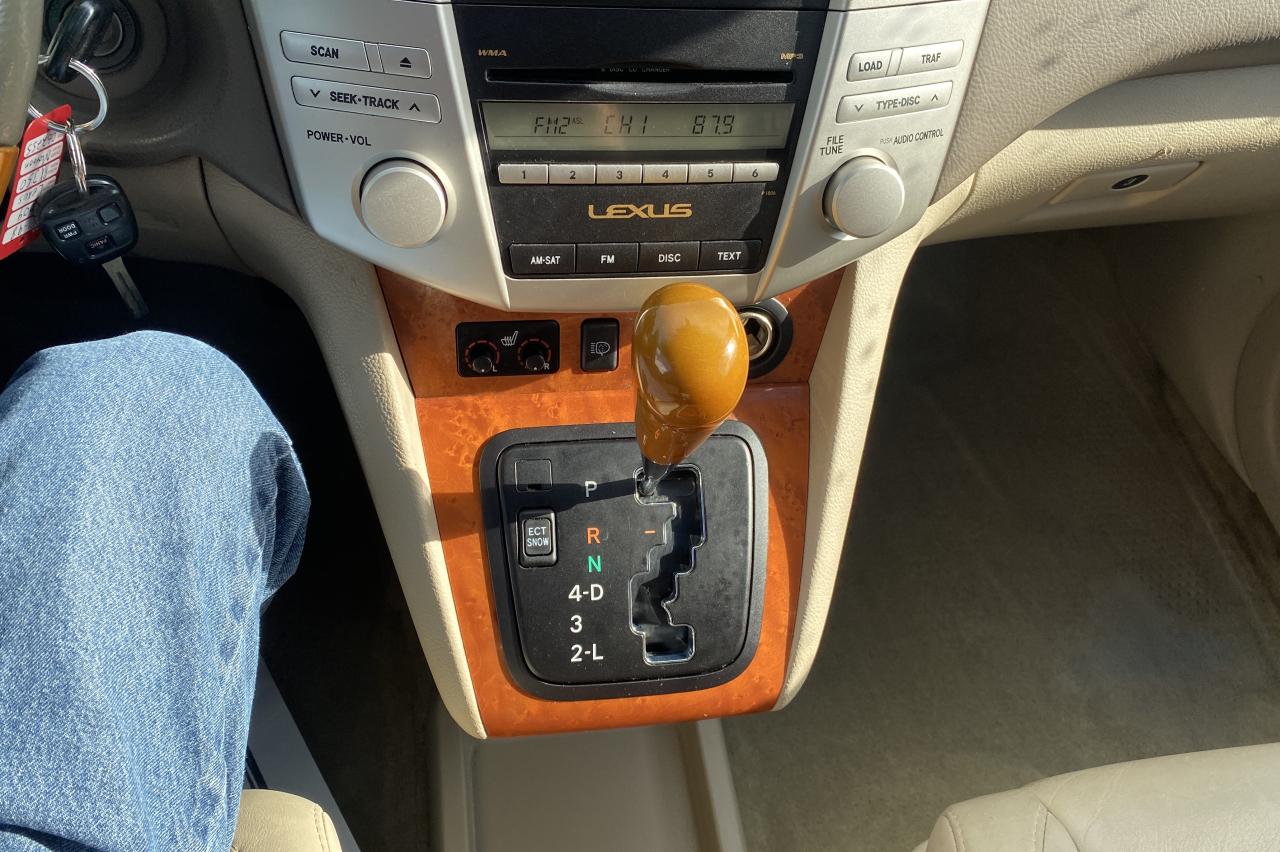 2009 Lexus RX 350  - Photo #18