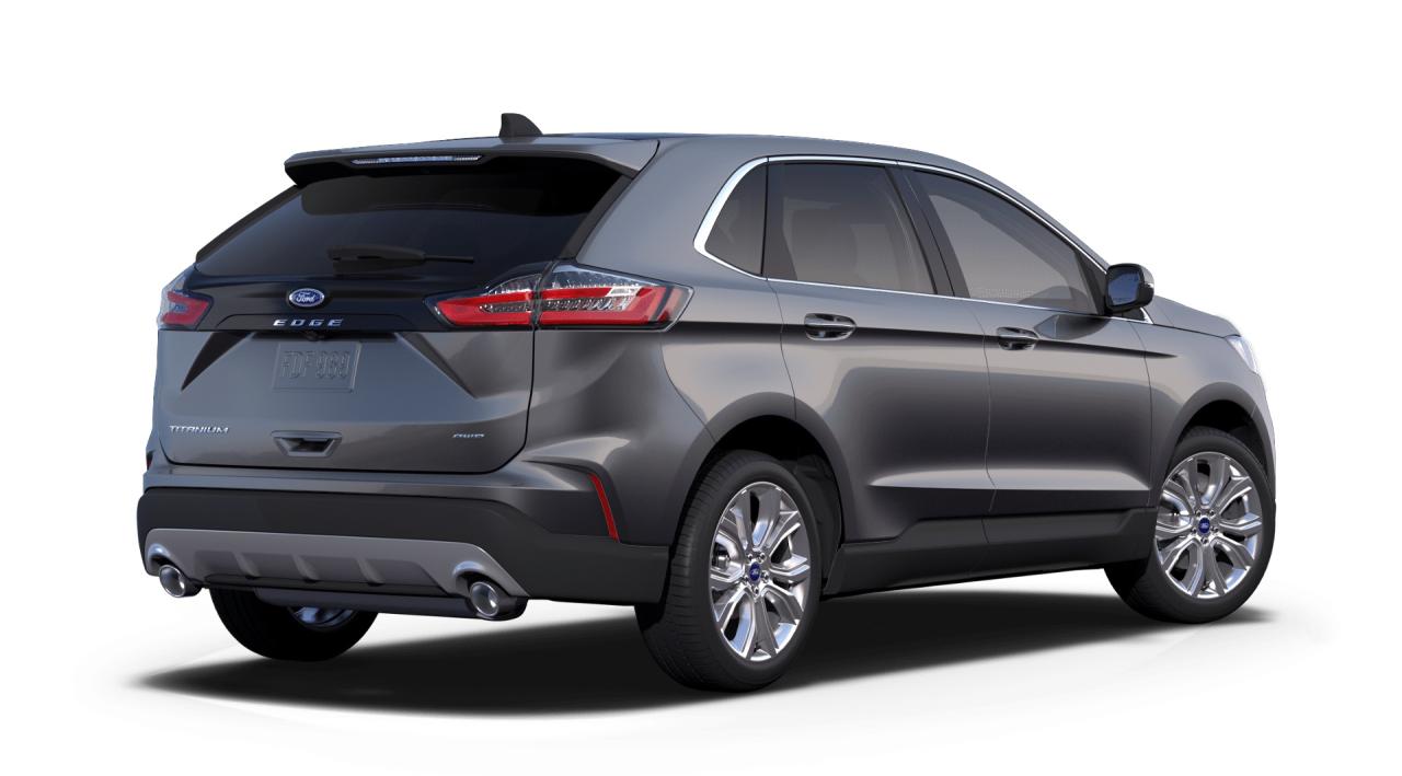 2023 Ford Edge Titanium Photo2