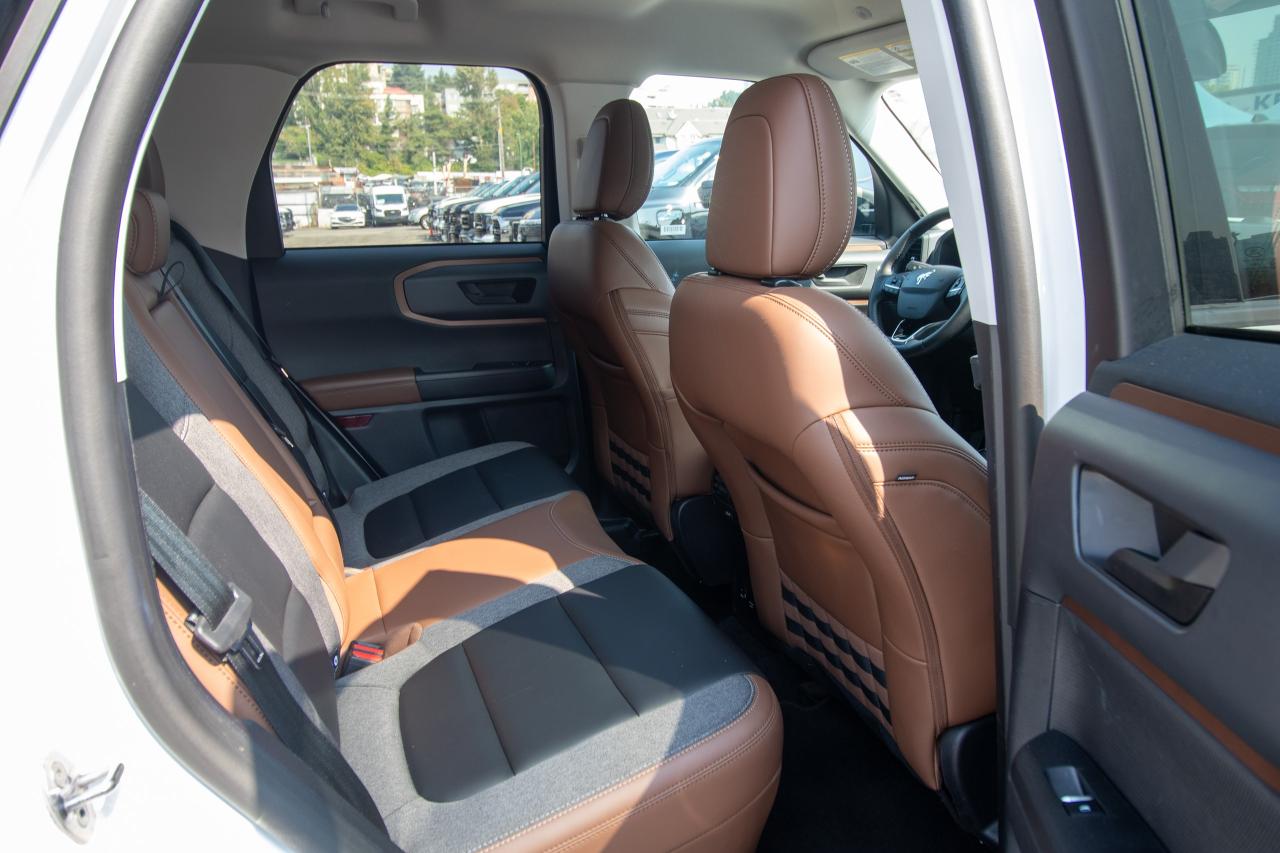 2024 Ford Bronco Sport Outer Banks Photo5