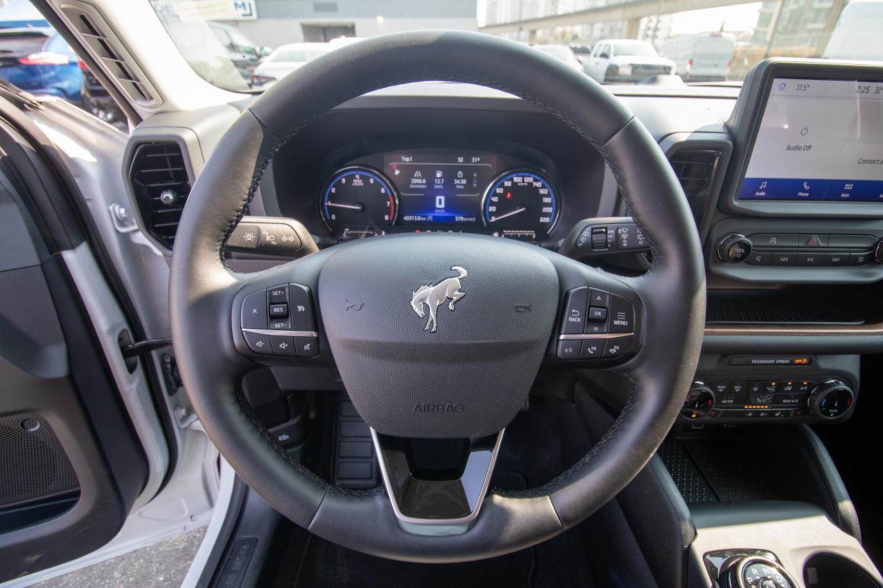 2024 Ford Bronco Sport Outer Banks Photo5