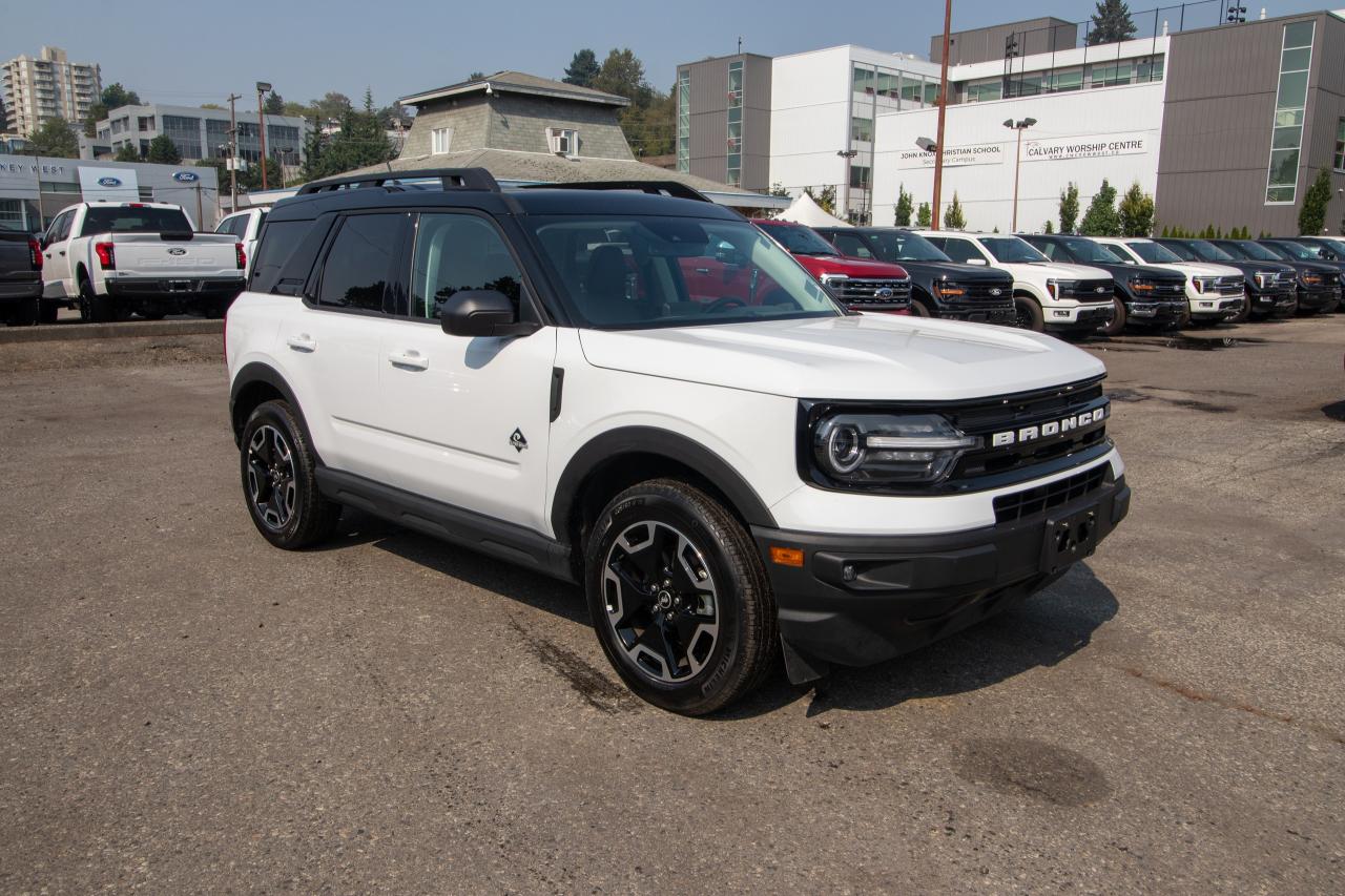 2024 Ford Bronco Sport Outer Banks Photo4