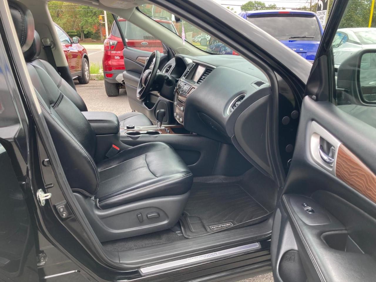 2020 Nissan Pathfinder AWD 7PASS NO ACCIDENT FULLY LOADED SAFETY INCLUDED - Photo #13