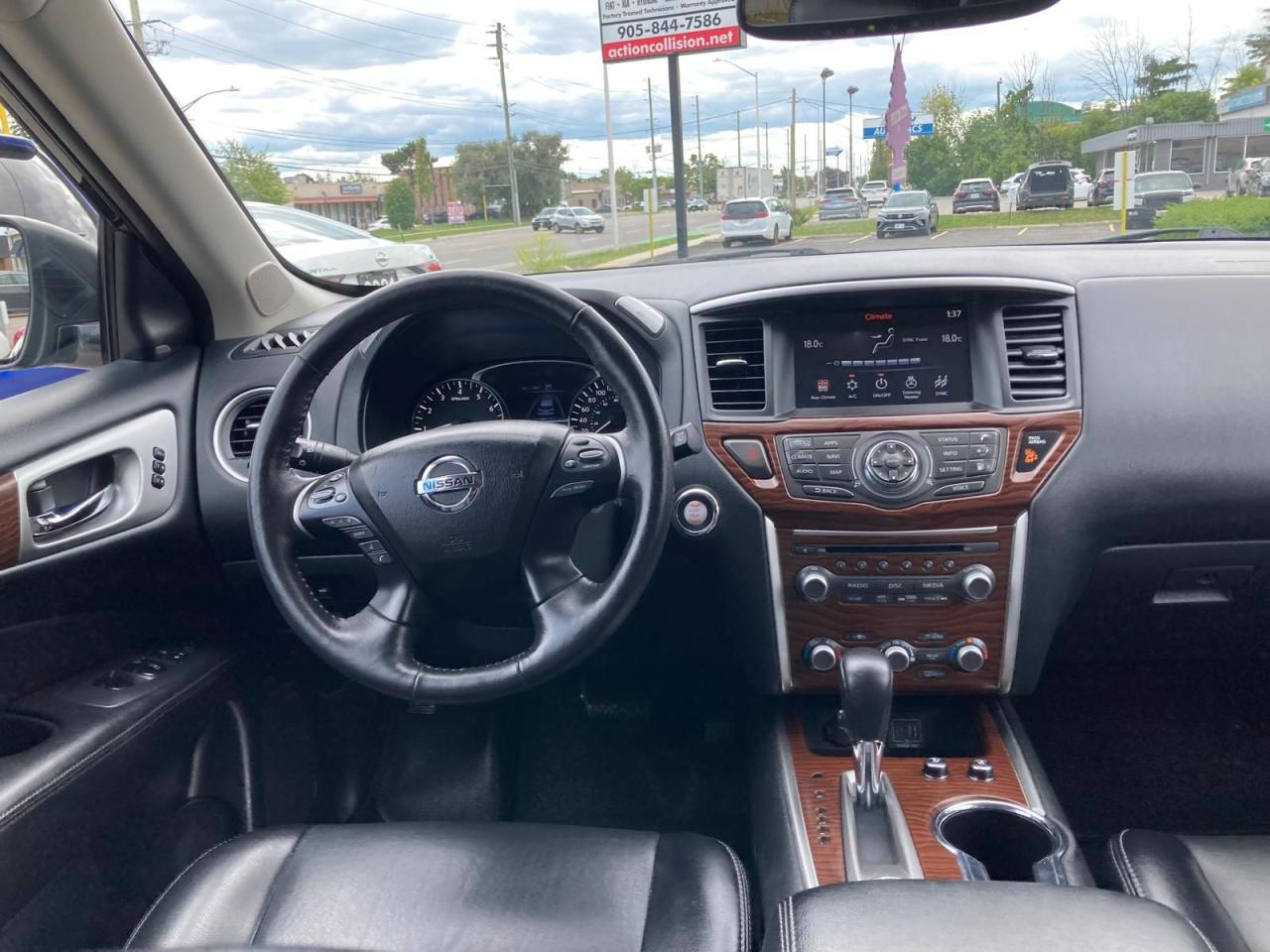 2020 Nissan Pathfinder AWD 7PASS NO ACCIDENT FULLY LOADED SAFETY INCLUDED - Photo #16