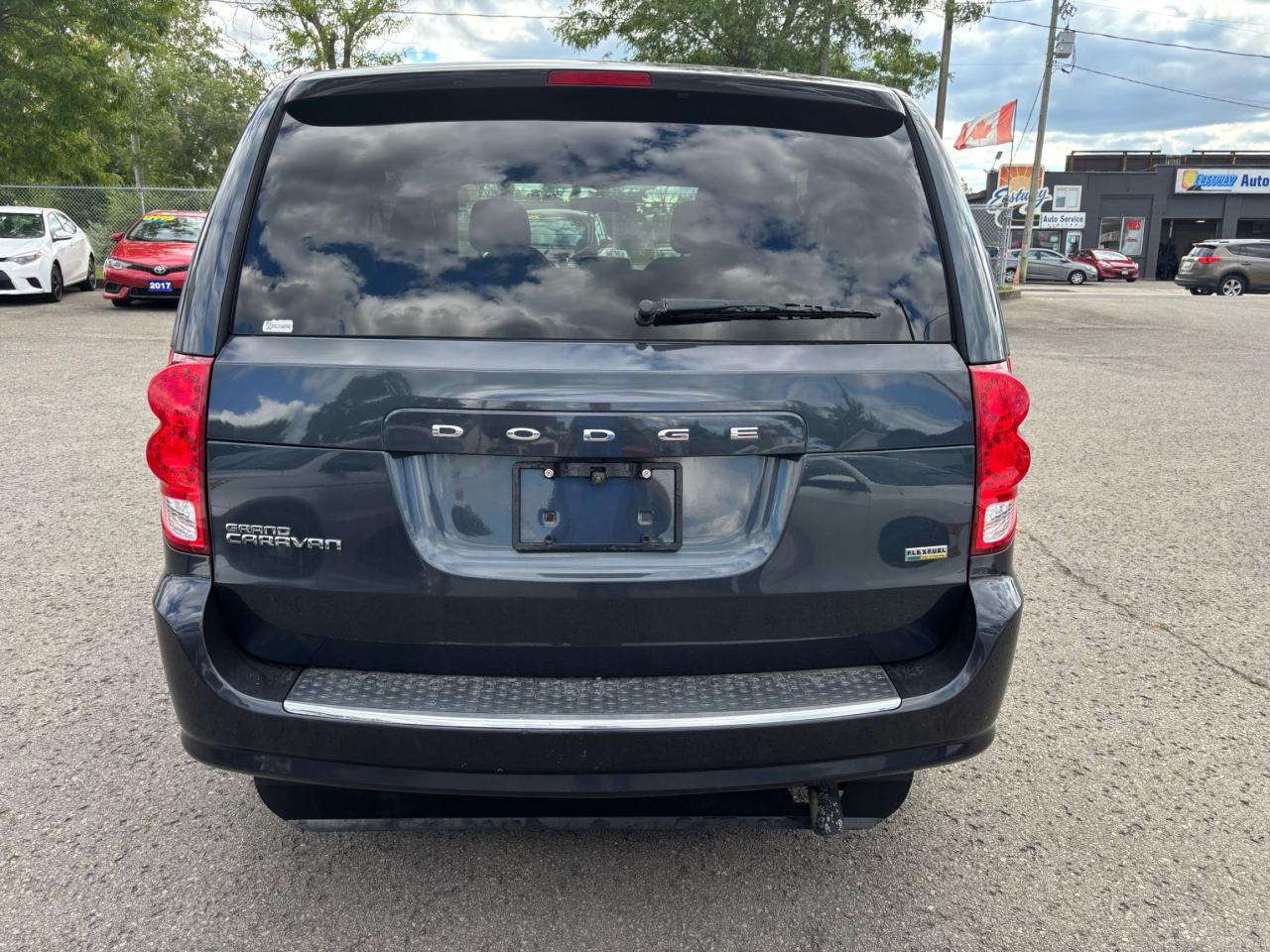 2014 Dodge Grand Caravan BRAUN COMPANION VAN, HANDICAP EQUIPPED