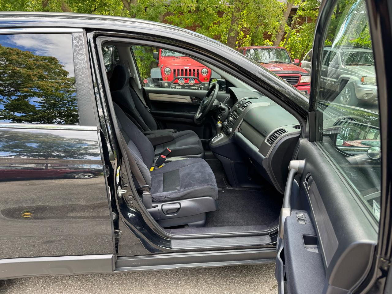2011 Honda CR-V EX - Photo #17