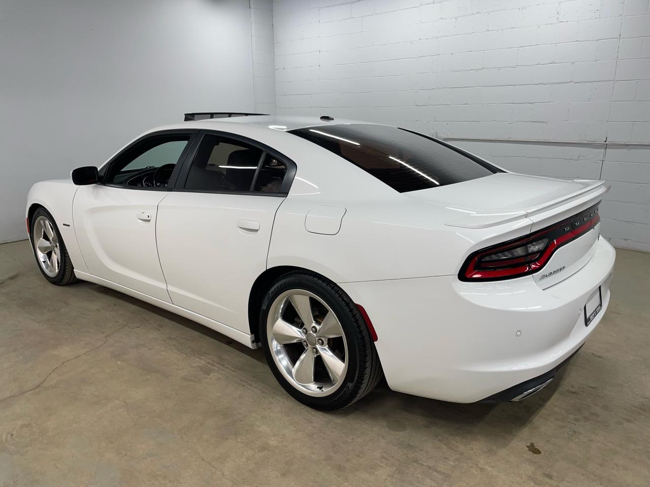 2015 Dodge Charger Road/Track Photo4