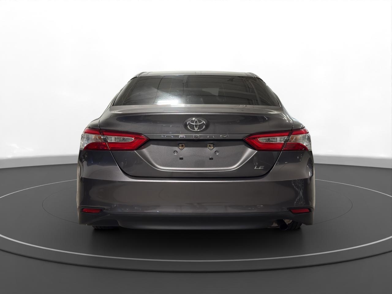 2018 Toyota Camry LE - Photo #7