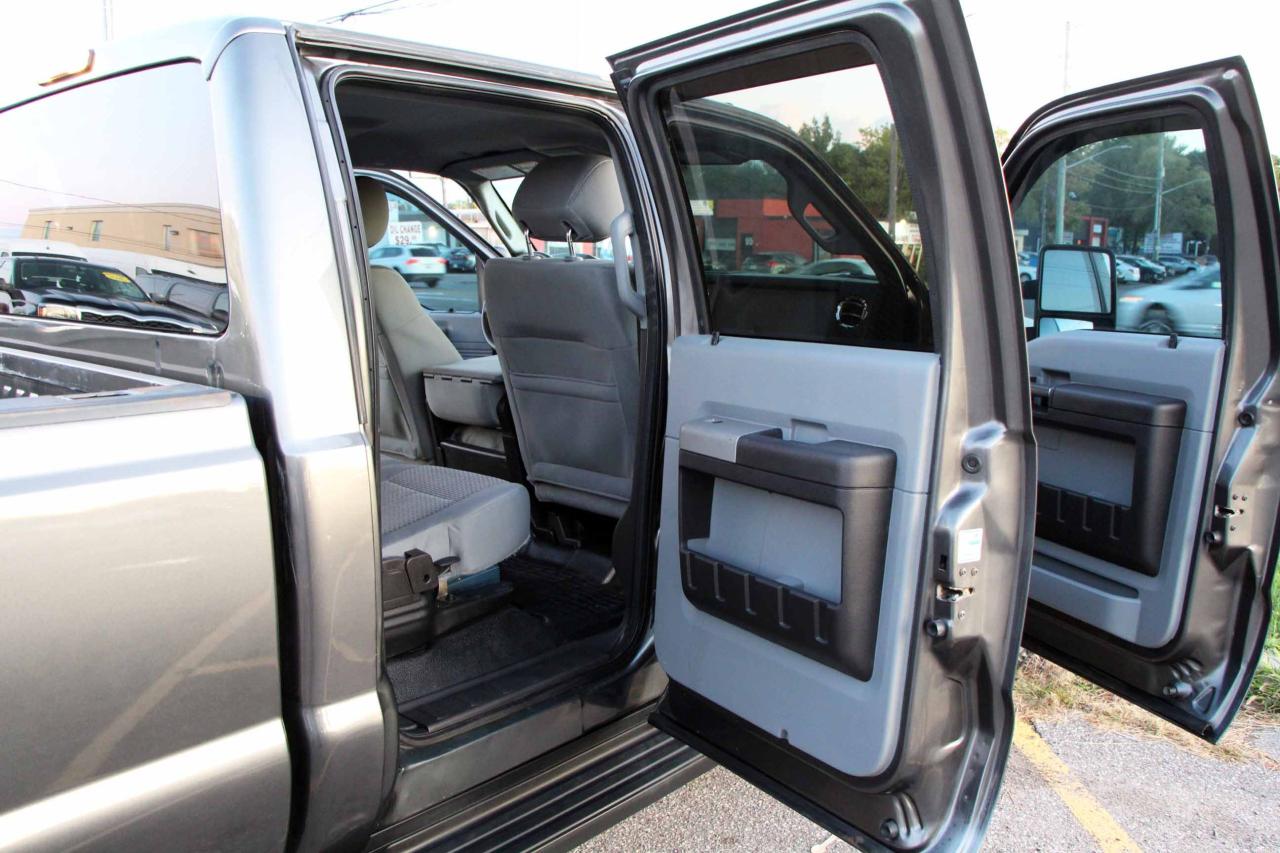 2016 Ford SUPER DUTY F-250 SRW XLT - Photo #9
