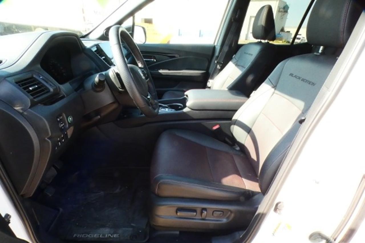 2024 Honda Ridgeline Black Edition AWD w/H&C L, S/R, NAV, BUC - Photo #10