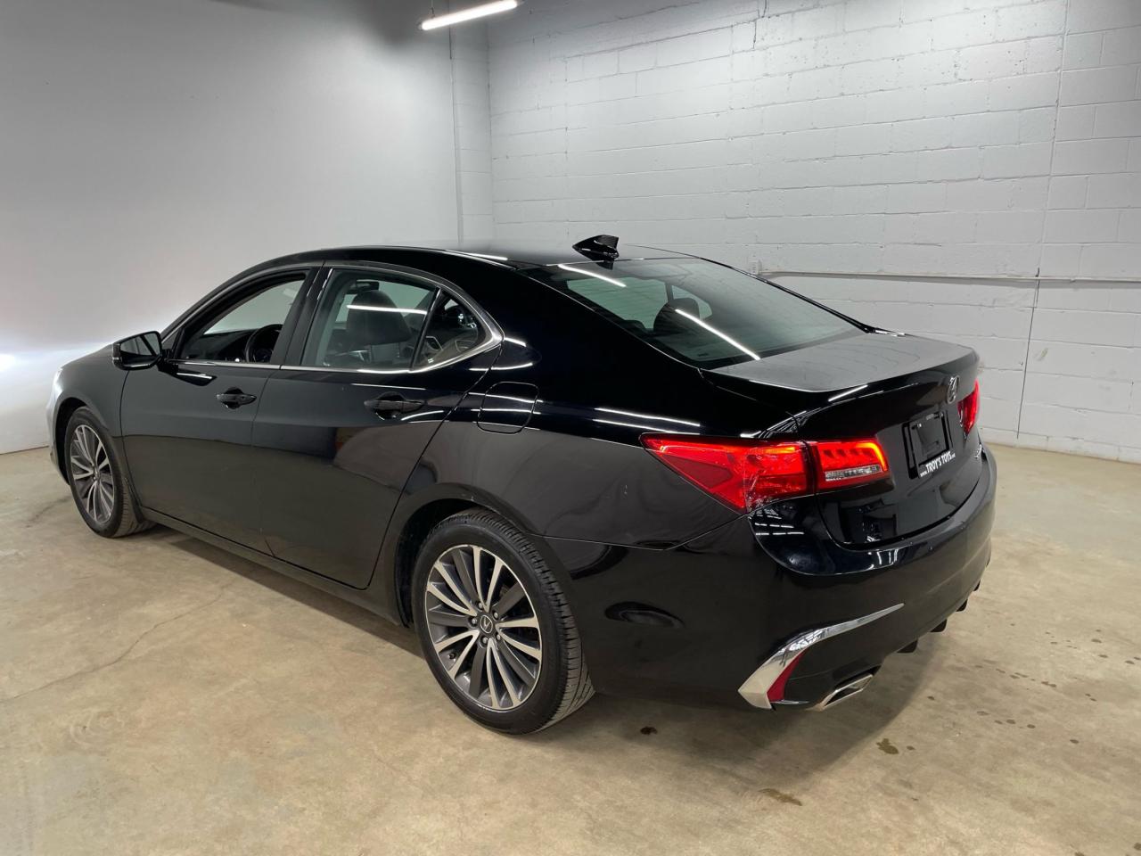 2018 Acura TLX Tech