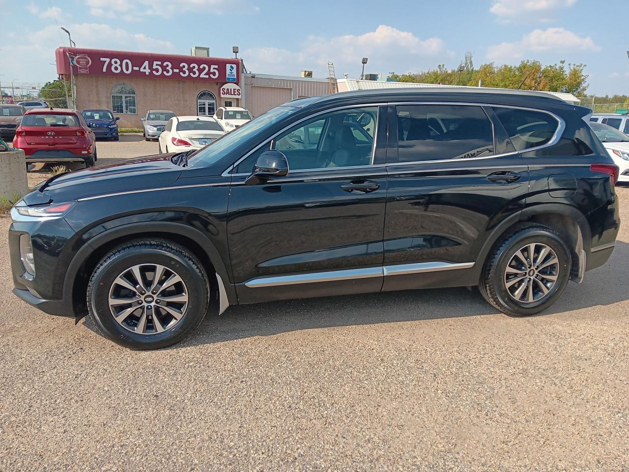 2020 Hyundai Santa Fe Essential safety pkg BU Cam Htd Steering & Seats A - Photo #4