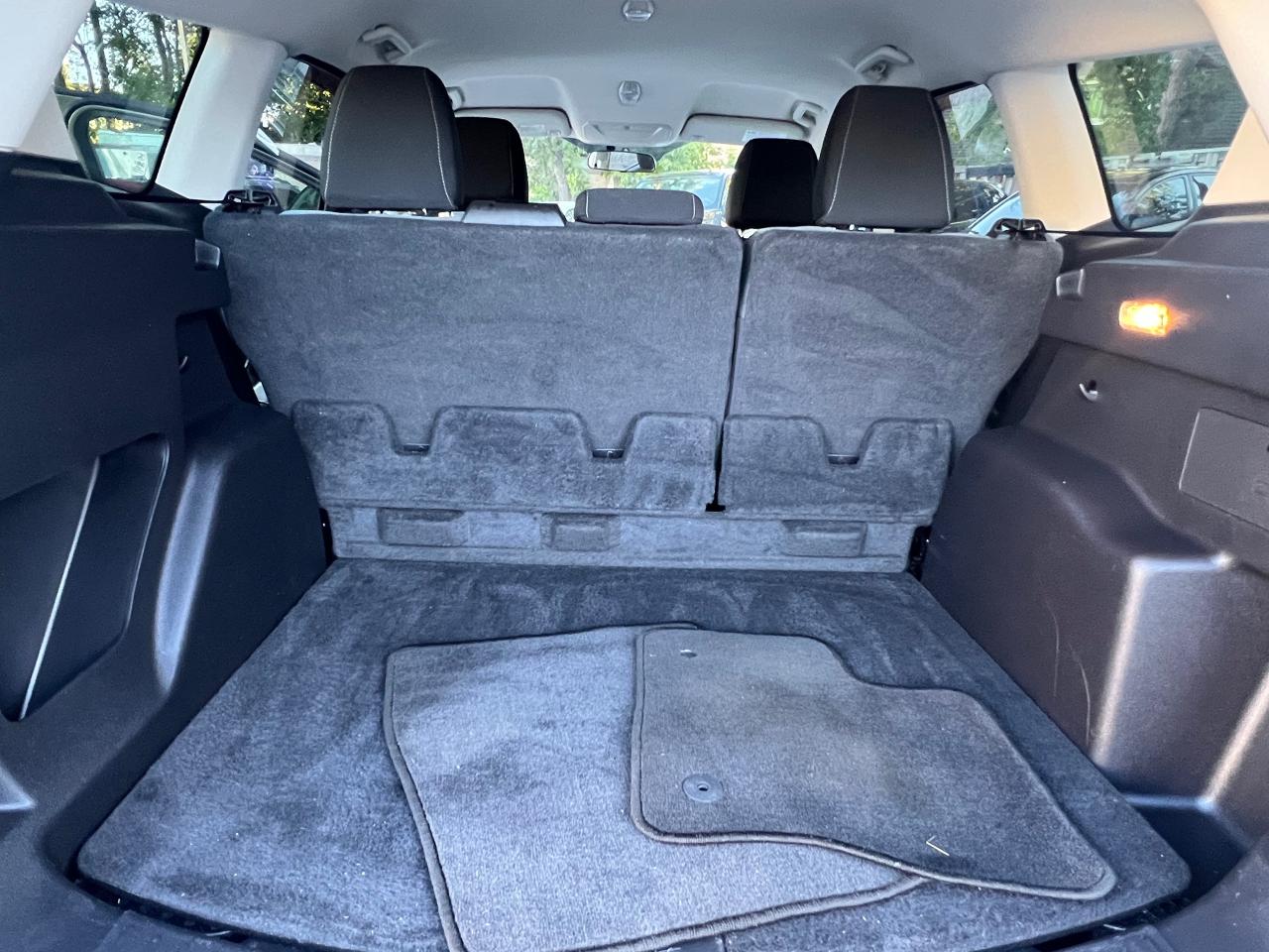 2013 Ford Escape SE-LOW KMS-HEATED SEATS-BLUTOOTH & MORE! - Photo #12