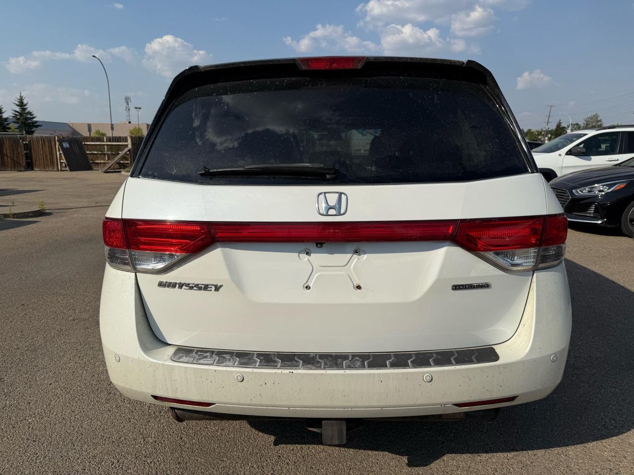 2014 Honda Odyssey Touring | FULL LOAD!! | ALL CREDIT ACCEPTED!! - Photo #6