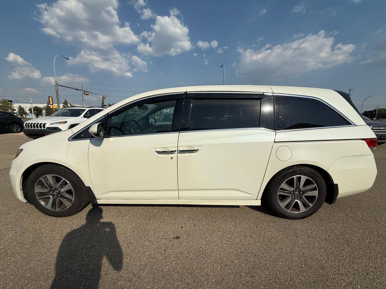 2014 Honda Odyssey Touring | FULL LOAD!! | ALL CREDIT ACCEPTED!! - Photo #4