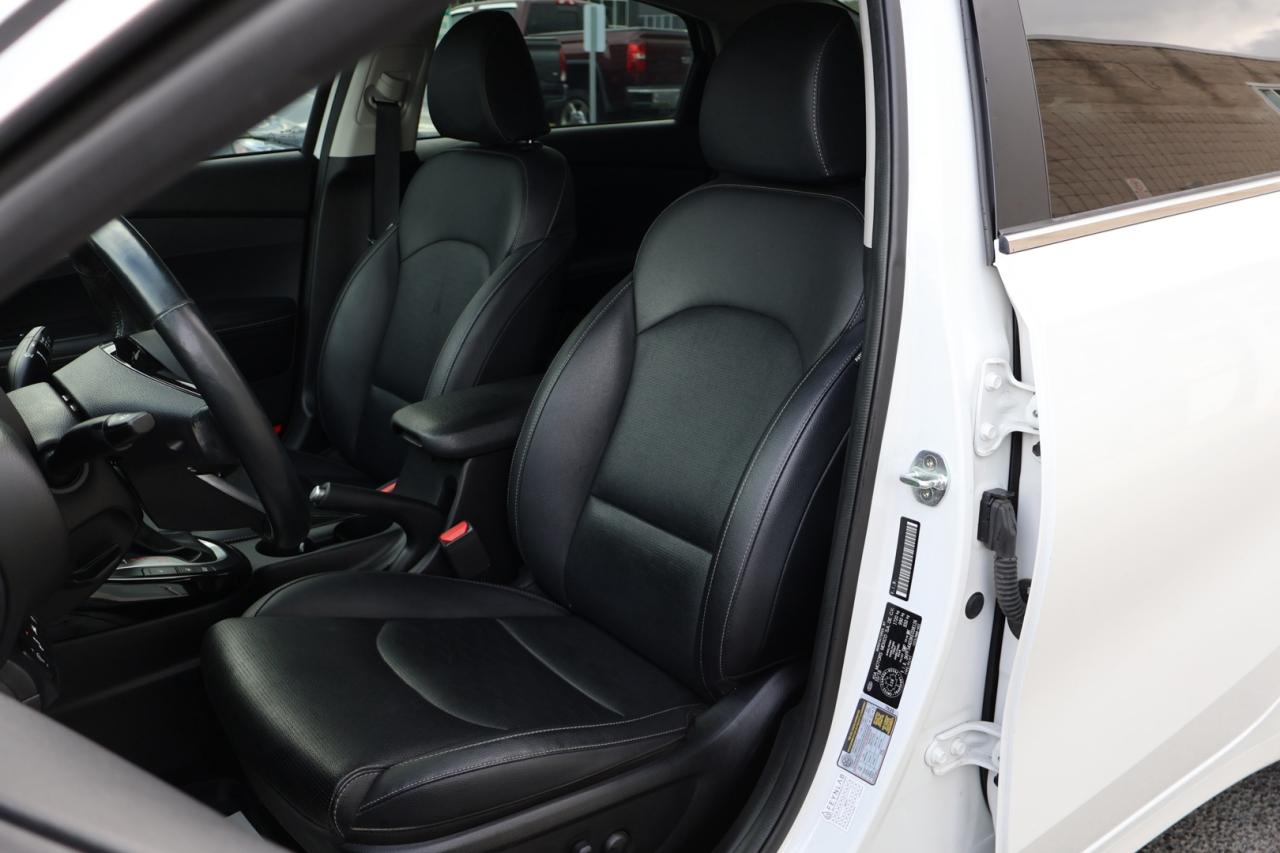 2019 Kia Forte EX CERTIFIED *1 OWNER*ACCIDENT FREE*KIA MAINTAIN* CAMERA BLUETOOTH LEATHRE HEATED SEATS SUNROOF CRUISE ALLOYS - Photo #14