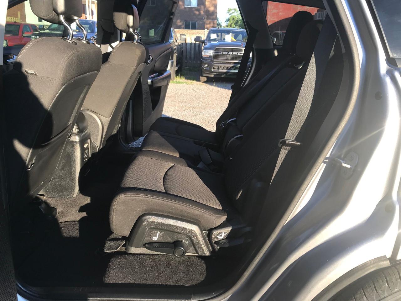 2015 Dodge Journey SXT - Photo #25