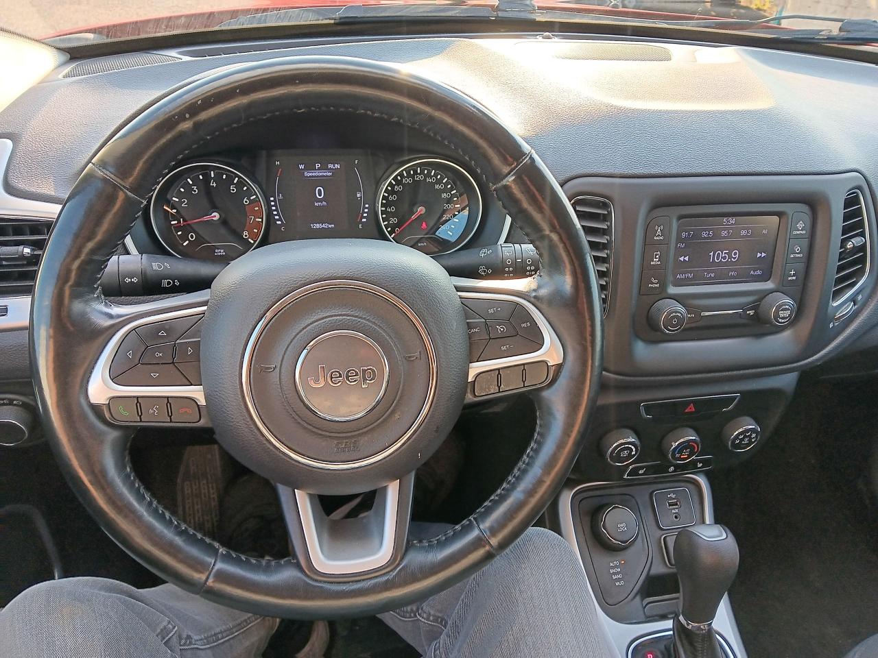 2018 Jeep Compass AWD, Remote, Htd Seats & Steering, BU Cam - Photo #12