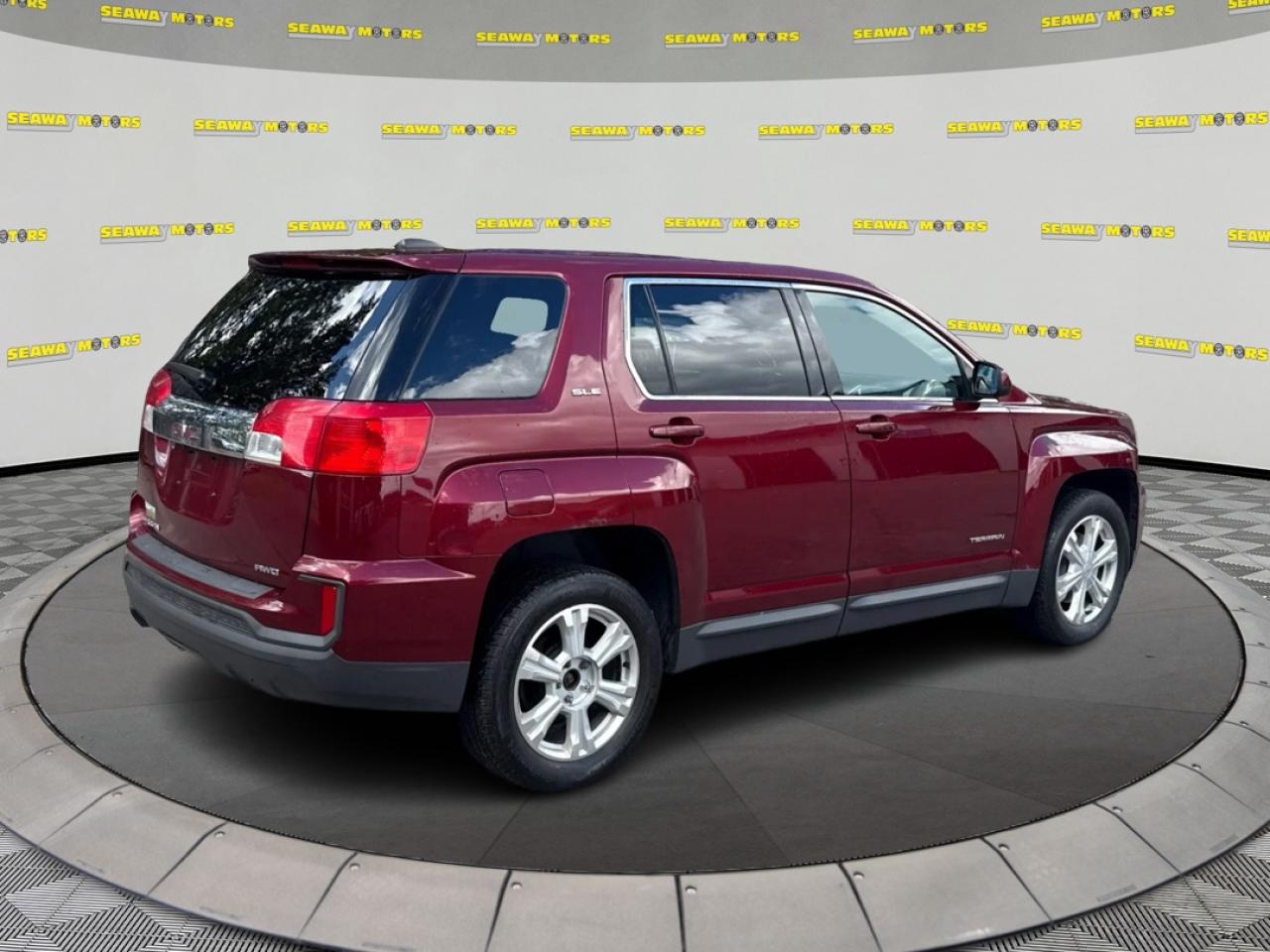 2017 GMC Terrain  - Photo #3