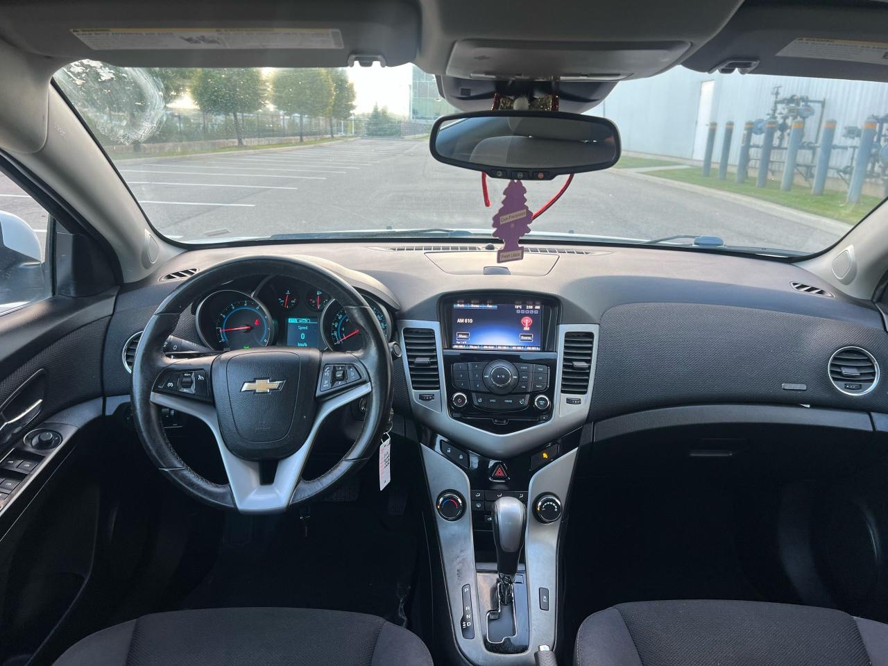 2014 Chevrolet Cruze 1LT - Photo #9