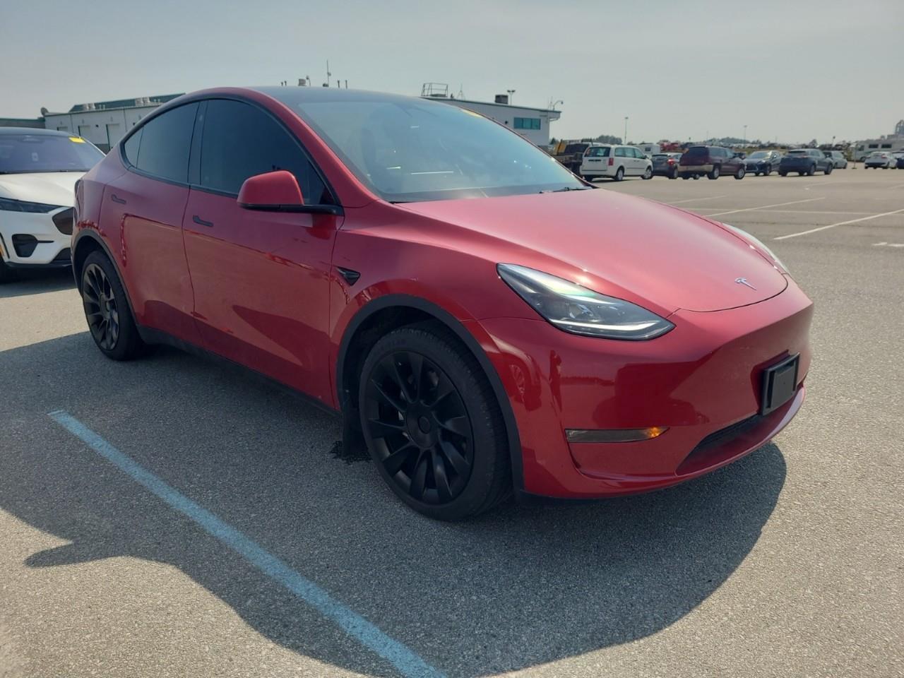 Used 2023 Tesla Model Y LONG RANGE for sale in Abbotsford, BC