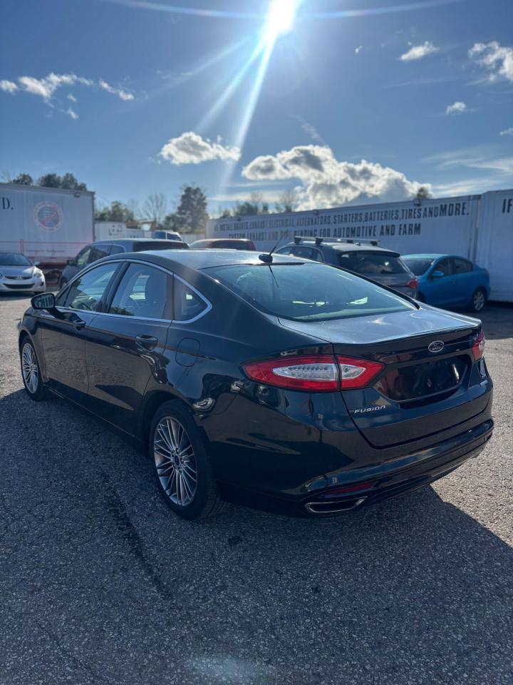 2013 Ford Fusion SE - Photo #5