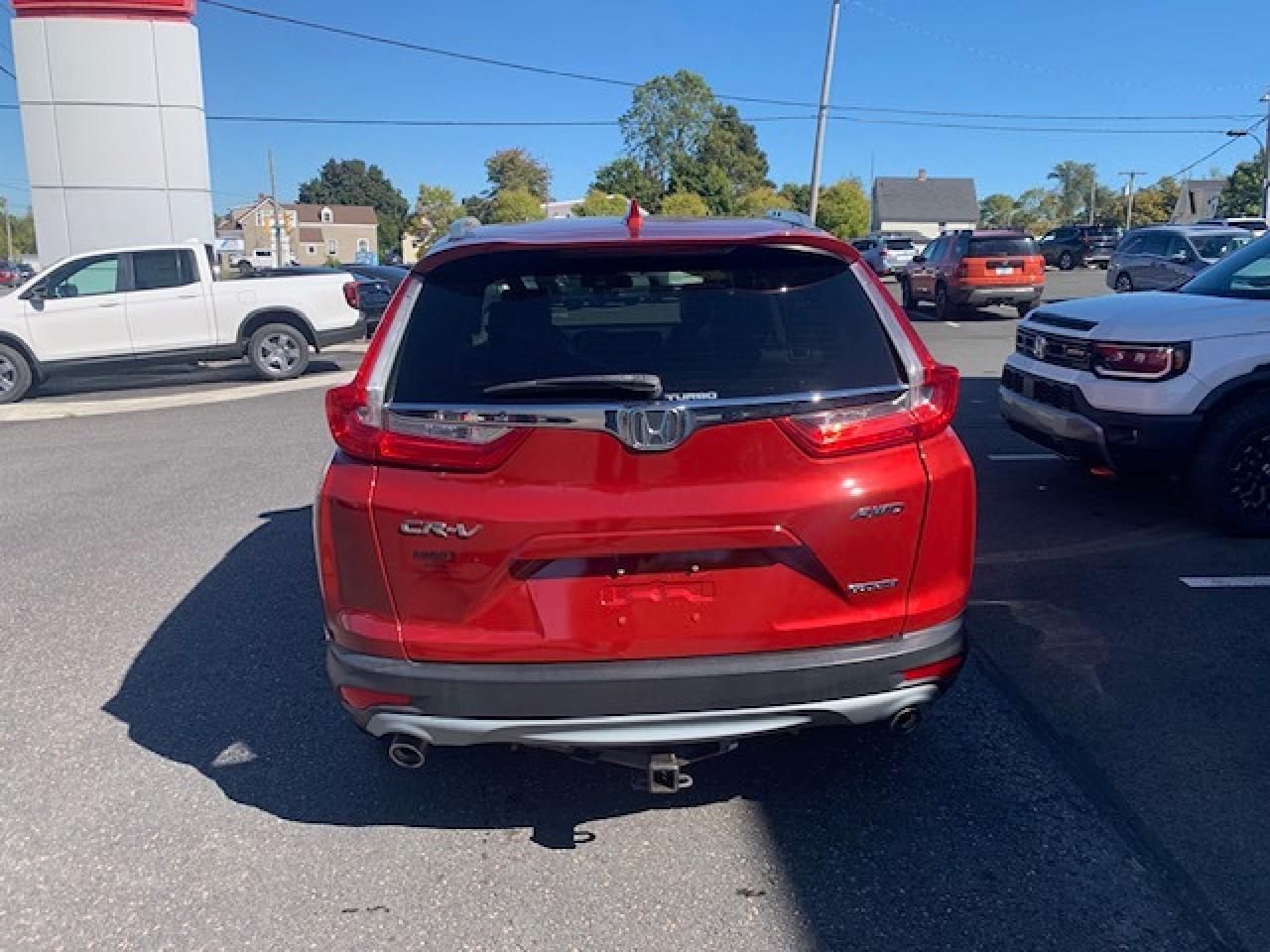 2018 Honda CR-V Touring Photo