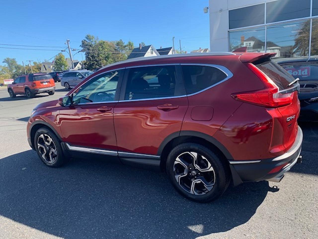 2018 Honda CR-V Touring Photo