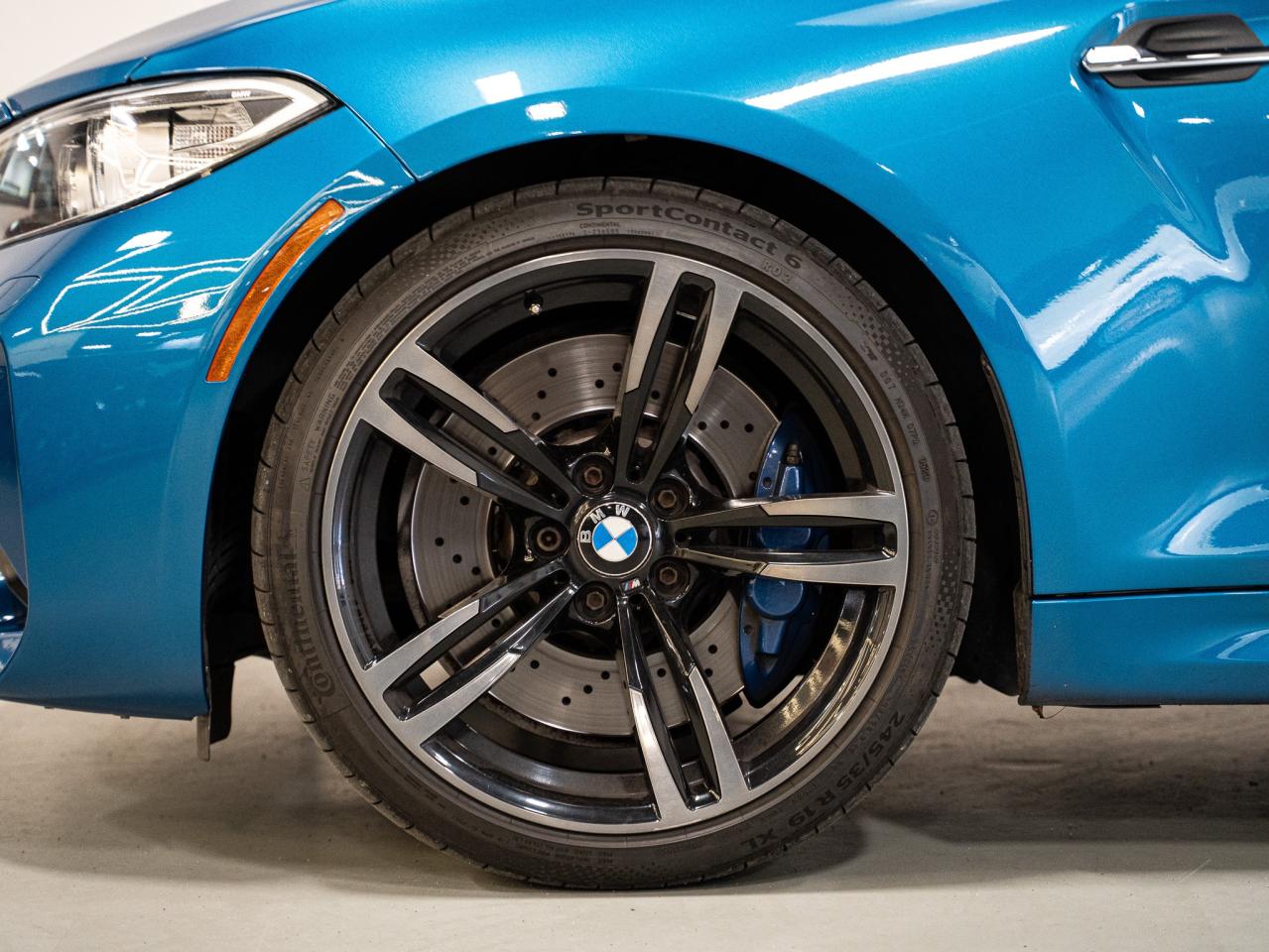 2016 BMW M2 HARMAN/KARDON | 19 IN Photo