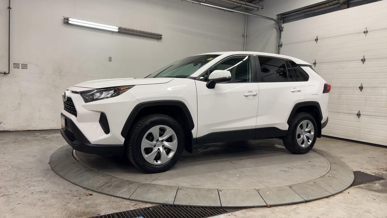 2023 Toyota RAV4 AWD | HEATED SEATS |CARPLAY | BLIND SPOT| REAR CAM Photo