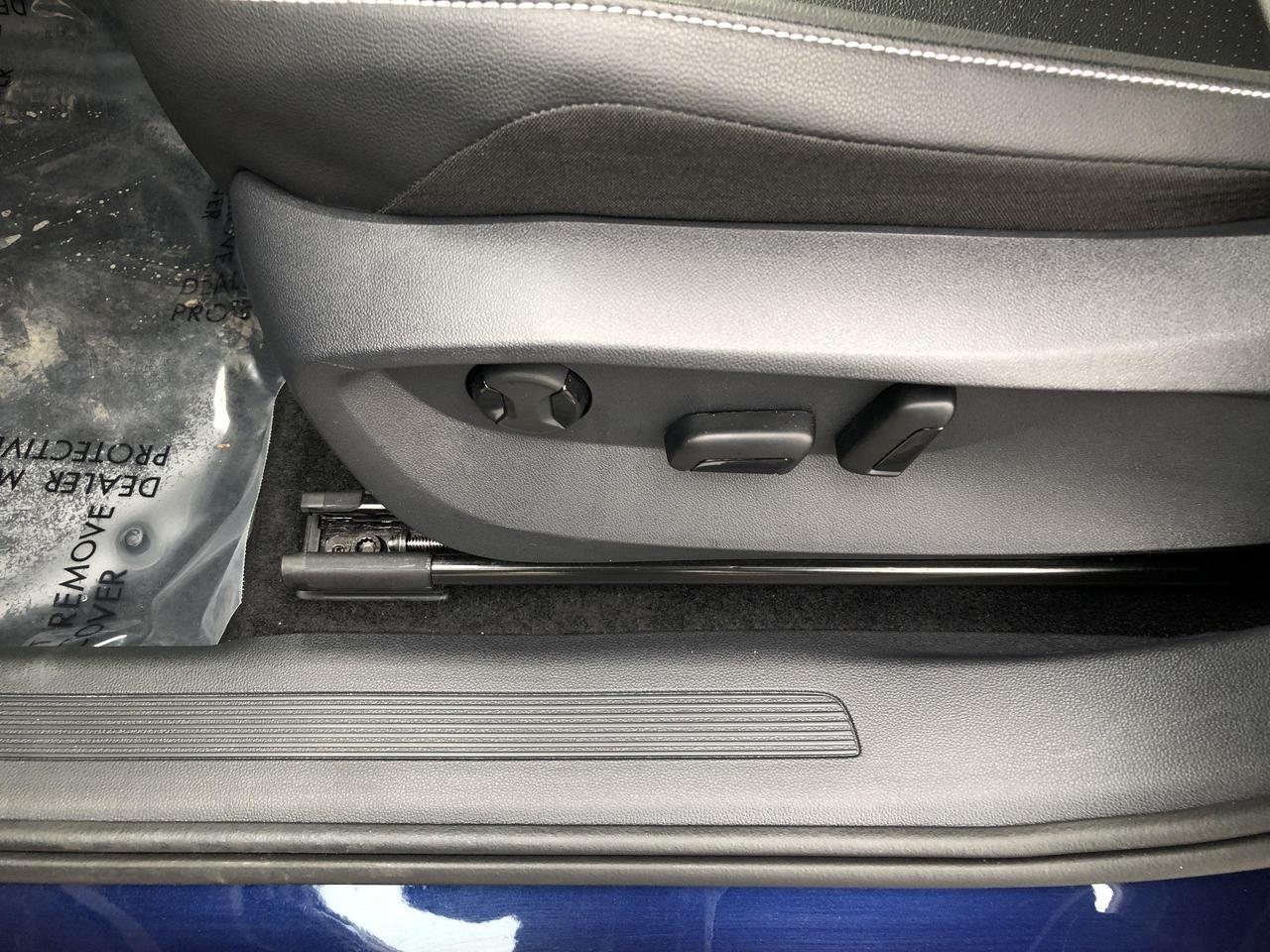 2024 Volkswagen Tiguan Comfortline LEATHERETTE, ADAPTIVE CRUISE, BLIS, HT Photo
