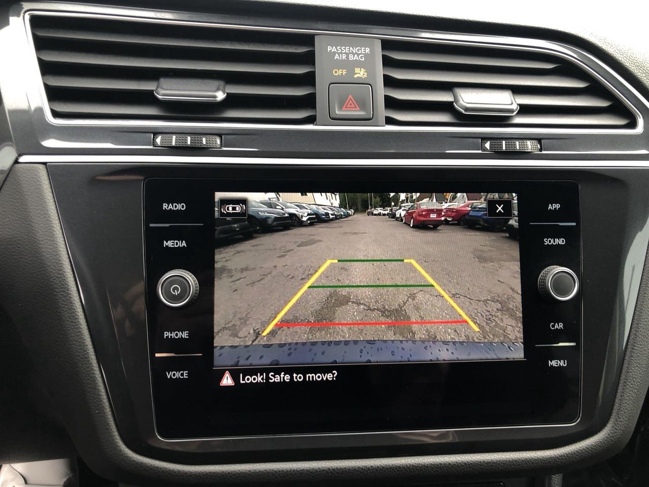 2024 Volkswagen Tiguan Comfortline LEATHERETTE, ADAPTIVE CRUISE, BLIS, HT Photo
