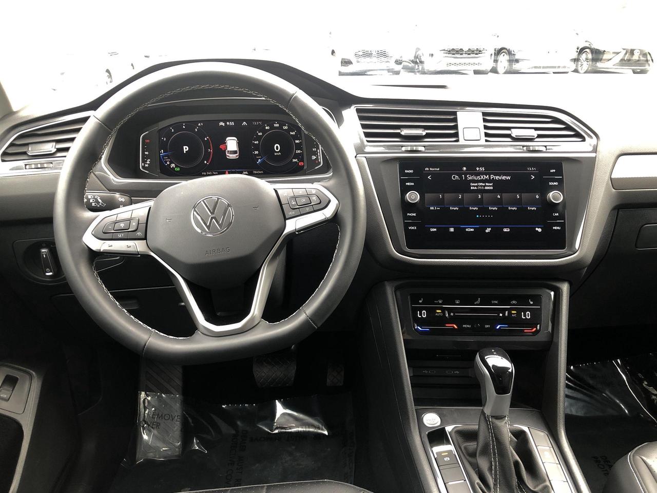2024 Volkswagen Tiguan Comfortline LEATHERETTE, ADAPTIVE CRUISE, BLIS, HT Photo