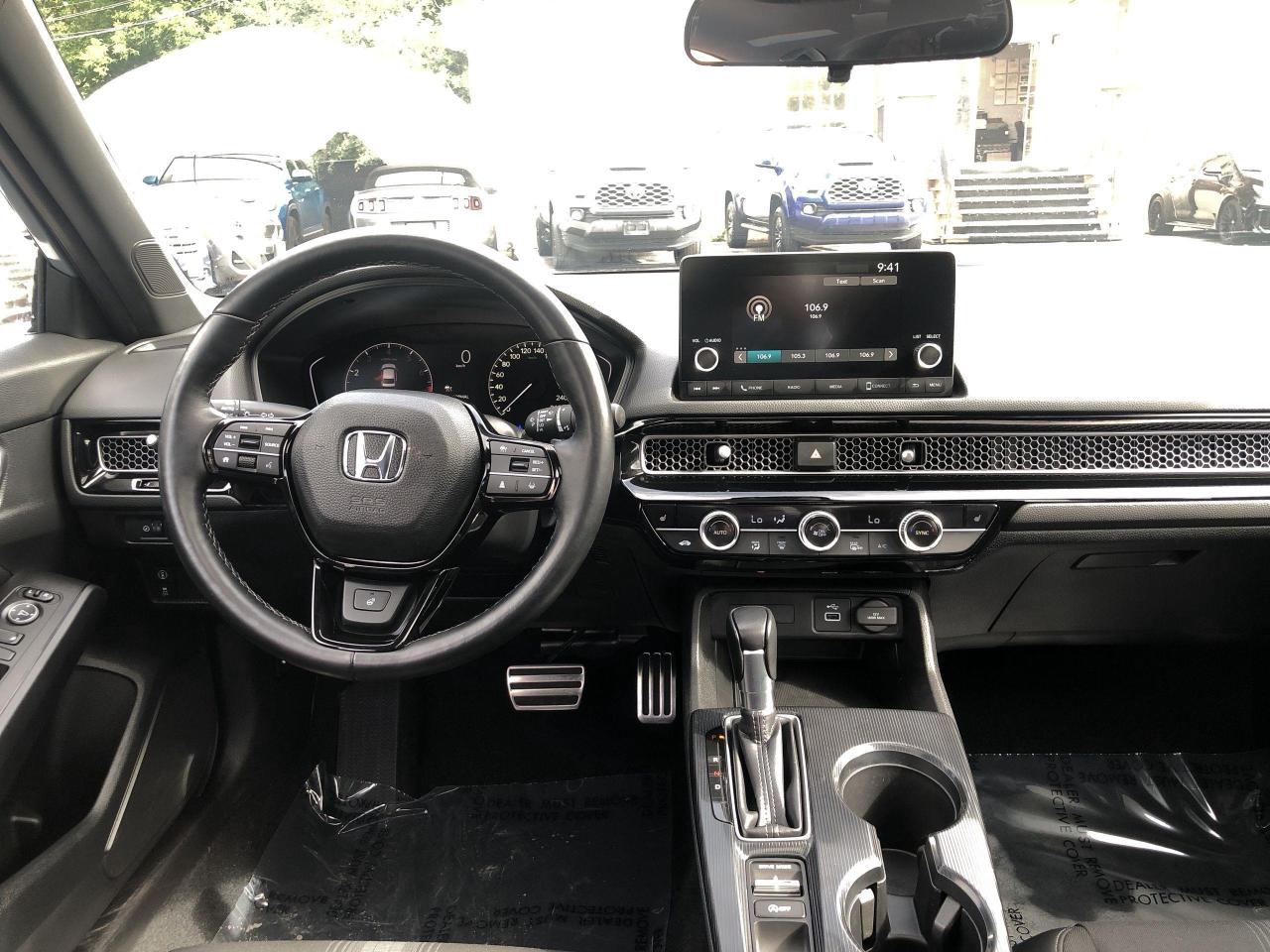 2022 Honda Civic Sport SPORT, LIKE NEW!!  ONLY 22KKMS, ROOF, HTD.SE Photo