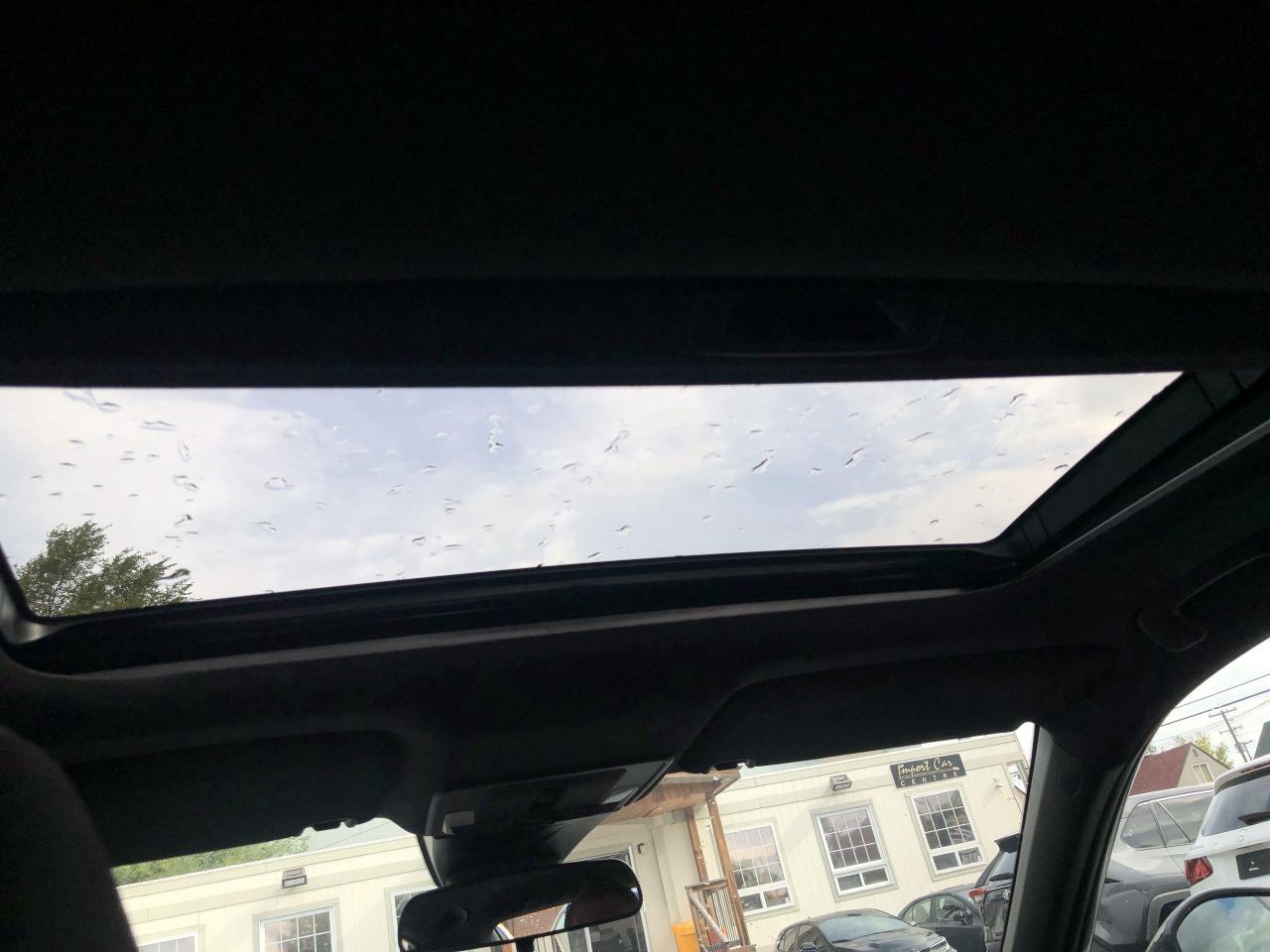 2022 Honda Civic Sport SPORT, LIKE NEW!!  ONLY 22KKMS, ROOF, HTD.SE Photo