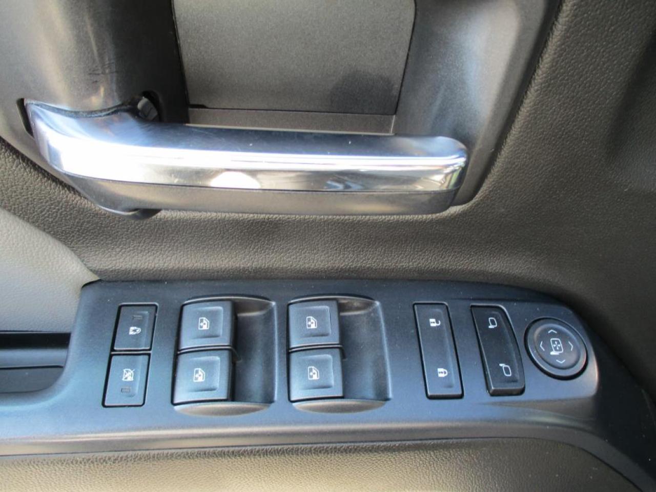 2018 GMC Sierra 1500 Double Cab 4x4 - Photo #9