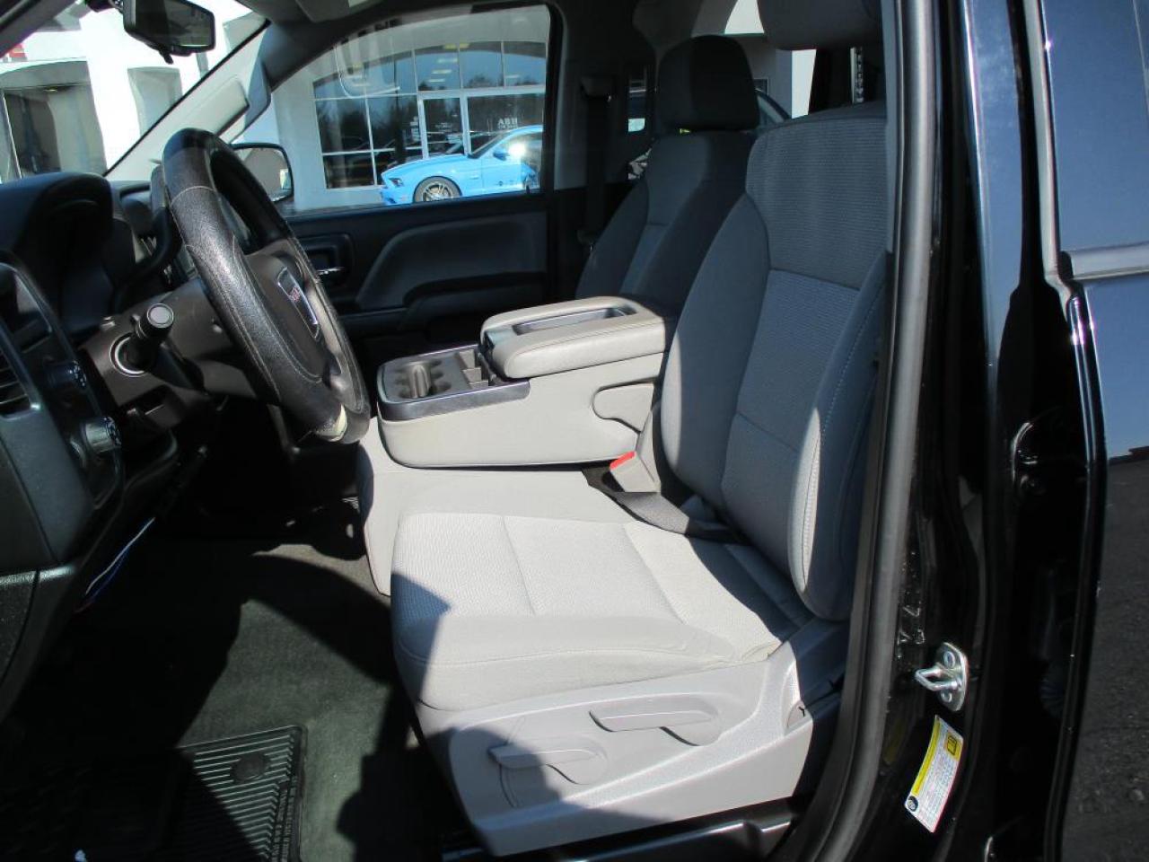 2018 GMC Sierra 1500 Double Cab 4x4 - Photo #11